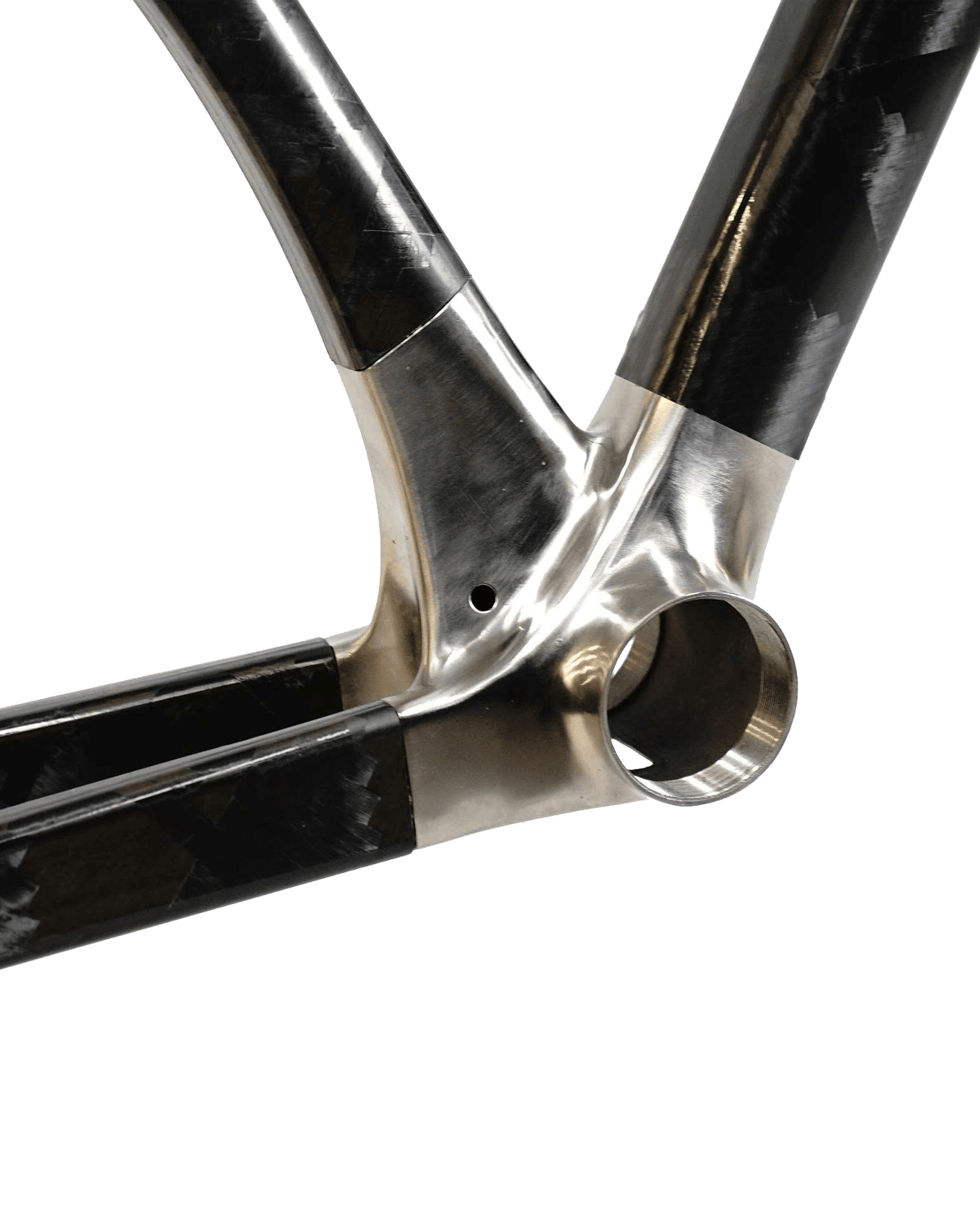 Carbon–Ti Hybrid frame, gravel configuration
